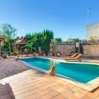 Villa in Spain, Balearic Islands, Palma, 240 sq.m.