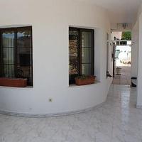 Villa in Spain, Comunitat Valenciana, Alicante, 220 sq.m.