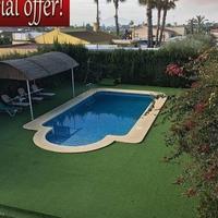 Villa in Spain, Comunitat Valenciana, Alicante, 200 sq.m.