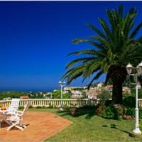 Villa in Spain, Comunitat Valenciana, Alicante, 500 sq.m.