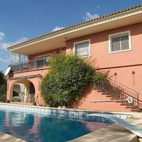 Villa in Spain, Comunitat Valenciana, Alicante, 234 sq.m.