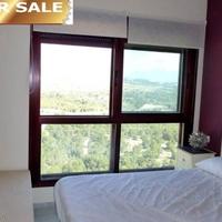 Flat in Spain, Comunitat Valenciana, Alicante, 180 sq.m.