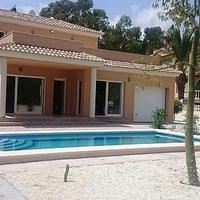 Villa in Spain, Comunitat Valenciana, Alicante, 300 sq.m.
