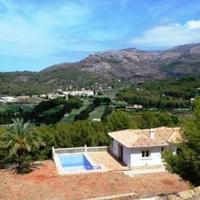 Villa in Spain, Comunitat Valenciana, Alicante, 196 sq.m.