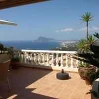 Villa in Spain, Comunitat Valenciana, Alicante, 300 sq.m.