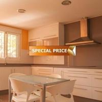 Villa in Spain, Comunitat Valenciana, Alicante, 200 sq.m.