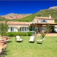 Villa in Spain, Comunitat Valenciana, Alicante, 500 sq.m.