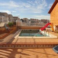 Villa in Spain, Comunitat Valenciana, Alicante, 250 sq.m.