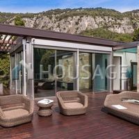 Вилла в Италии, Гарда, 400 кв.м.