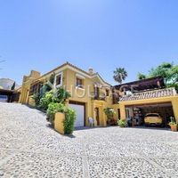 Villa in Spain, Andalucia, 422 sq.m.