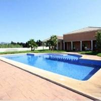 Villa in Spain, Comunitat Valenciana, Alicante, 495 sq.m.