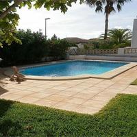 Villa in Spain, Comunitat Valenciana, Alicante, 200 sq.m.