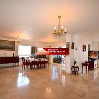 Flat in Spain, Comunitat Valenciana, Alicante, 200 sq.m.