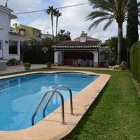 Villa in Spain, Comunitat Valenciana, Alicante, 500 sq.m.