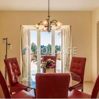 Villa in Spain, Andalucia, 703 sq.m.