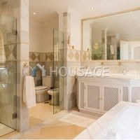 Villa in Spain, Andalucia, 703 sq.m.