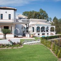 Villa in Spain, Andalucia, 1020 sq.m.