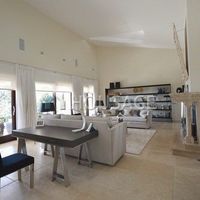 Villa in Spain, Andalucia, 1020 sq.m.