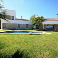 Villa in Spain, Comunitat Valenciana, Alicante, 220 sq.m.