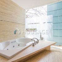 Villa in Spain, Andalucia, 680 sq.m.