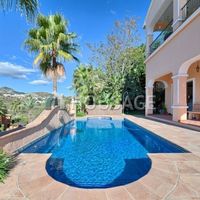 Villa in Spain, Andalucia, 485 sq.m.