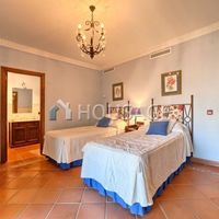 Villa in Spain, Andalucia, 485 sq.m.