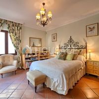 Villa in Spain, Andalucia, 485 sq.m.