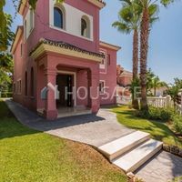 Villa in Spain, Andalucia, 433 sq.m.