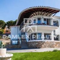 House in Spain, Catalunya, Girona, 230 sq.m.