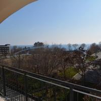 Квартира на первой линии моря/озера в Болгарии, Несебр, 60 кв.м.