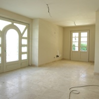 Townhouse in Italy, 395 sq.m.