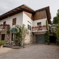 Villa in Italy, Toscana, Lucca, 260 sq.m.