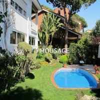 Villa in Spain, Catalunya, Cambrils, 420 sq.m.