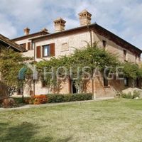 House in Italy, Perugia, 750 sq.m.