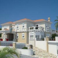 Villa in Republic of Cyprus, Lemesou, 1000 sq.m.