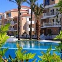 Flat in Republic of Cyprus, Eparchia Pafou, Paphos, 99 sq.m.