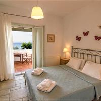 Villa in Greece, Ionian Islands, 220 sq.m.