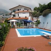 Вилла в Италии, Сан-Ремо, 480 кв.м.