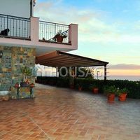 Вилла в Италии, Сан-Ремо, 250 кв.м.