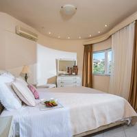 Villa in Greece, Crete, Irakleion, 397 sq.m.