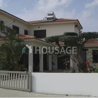 Villa in Republic of Cyprus, Eparchia Larnakas, 380 sq.m.