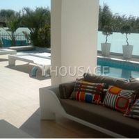 Villa in Republic of Cyprus, Eparchia Larnakas, 650 sq.m.