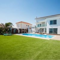 Villa in Republic of Cyprus, Eparchia Larnakas, 290 sq.m.