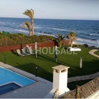 Villa in Republic of Cyprus, Eparchia Larnakas, 290 sq.m.