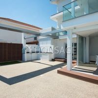 Villa in Republic of Cyprus, Eparchia Larnakas, 290 sq.m.