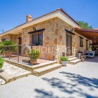 Villa in Republic of Cyprus, Lemesou, 215 sq.m.