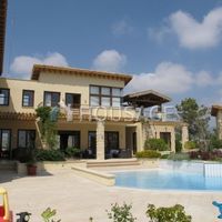 Villa in Republic of Cyprus, Lemesou, 680 sq.m.