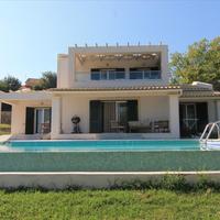 Villa in Greece, Ionian Islands, 225 sq.m.