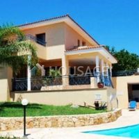 Villa in Republic of Cyprus, Eparchia Pafou, 350 sq.m.
