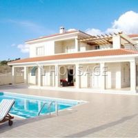Villa in Republic of Cyprus, Eparchia Pafou, 710 sq.m.